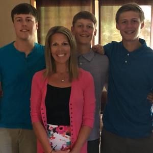 Meet your Posher, Lesley